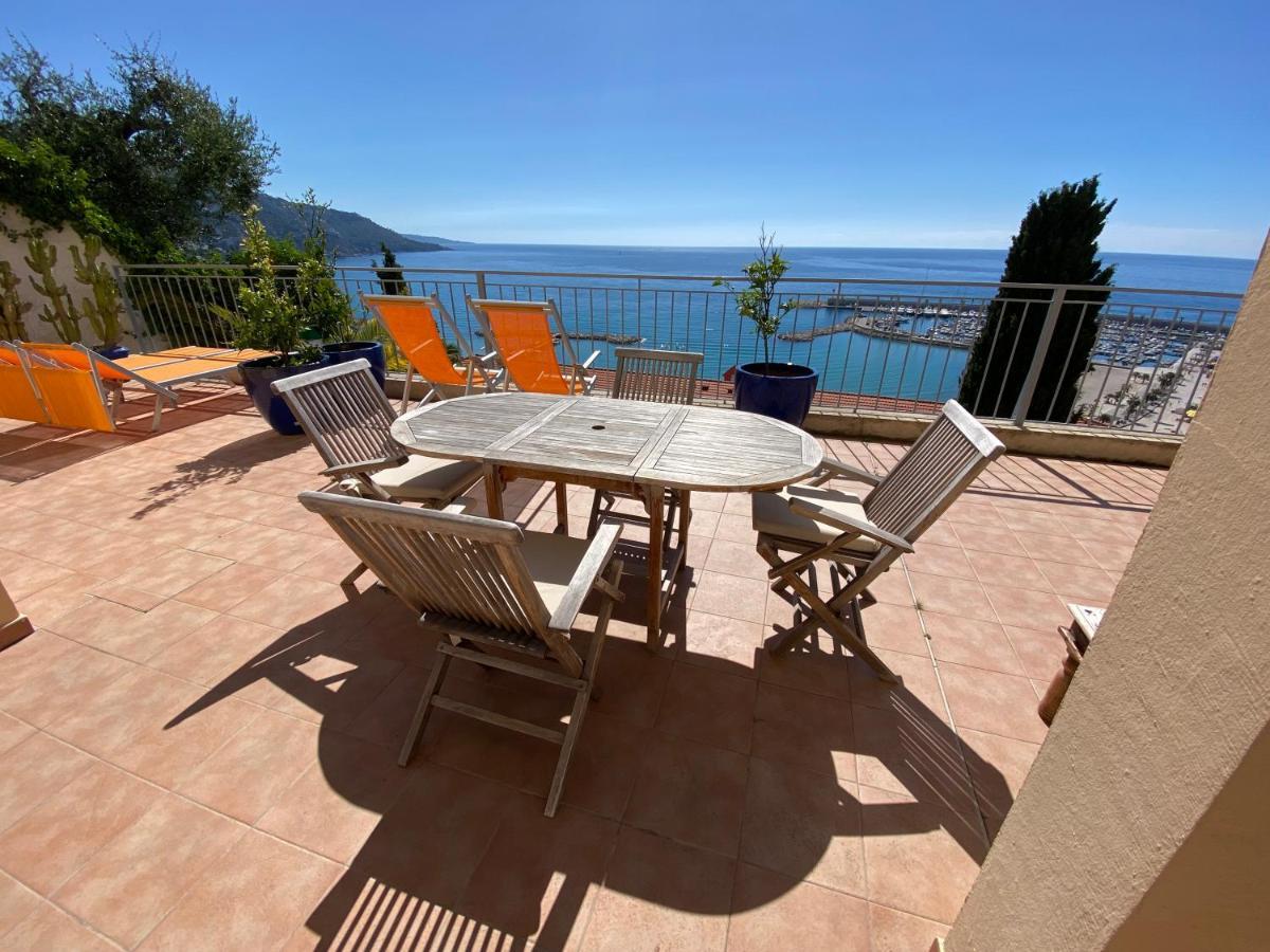 Villa L'Ensoleillee Vue Panoramique Mer, 250 M De La Plage Et Du Centre Ville 芒通 外观 照片