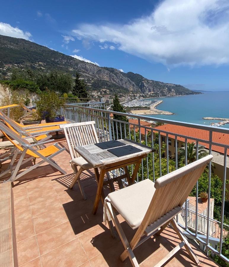 Villa L'Ensoleillee Vue Panoramique Mer, 250 M De La Plage Et Du Centre Ville 芒通 外观 照片